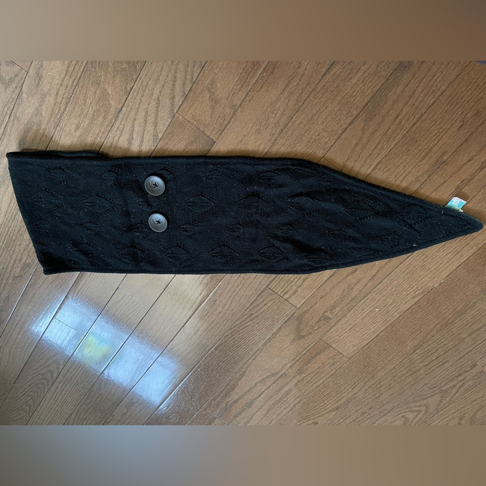 Black Burton Scarf